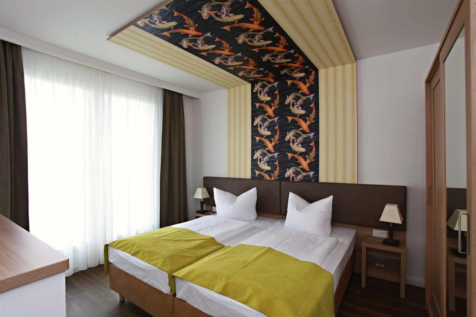 Hotel Warnow Rostock Extérieur photo